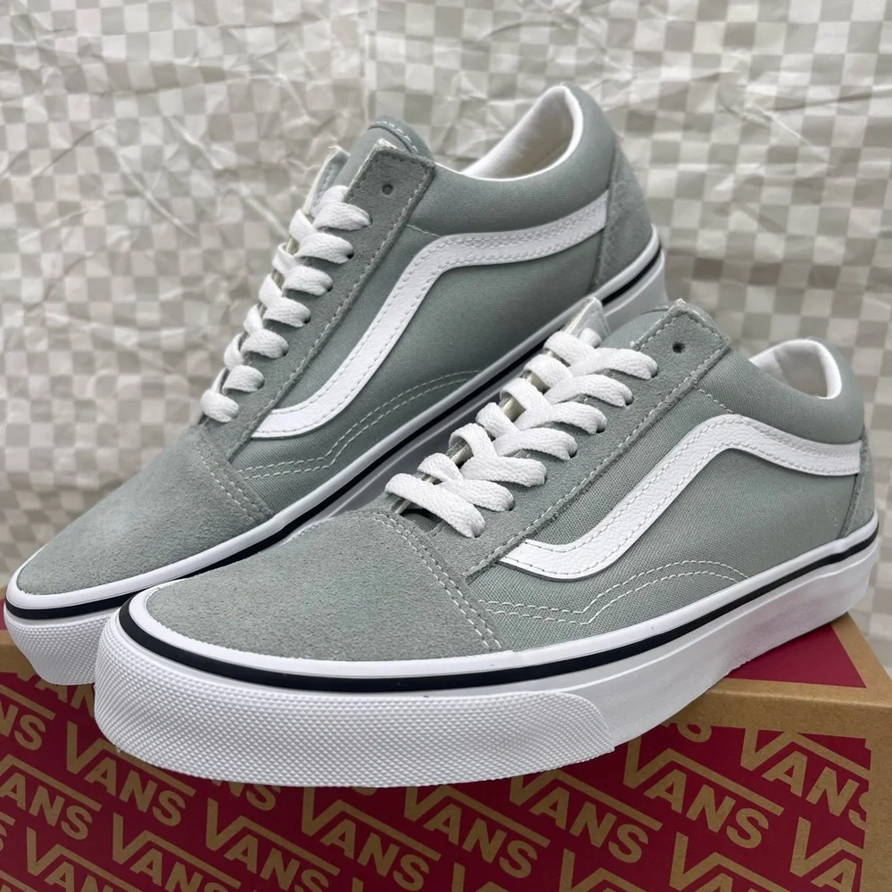 Vans WMNS Old Skool
Color Theory Pure Grey
VN000CR5EPO Sneakers - Picture 6 of 16